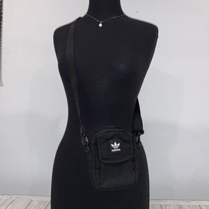ADIDAS SMALL CROSSBODY BAG